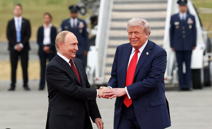 Ngoại trưởng Mỹ bác bỏ cáo buộc ông Trump 'bắt nạt' ông Zelensky - Ảnh 1.
