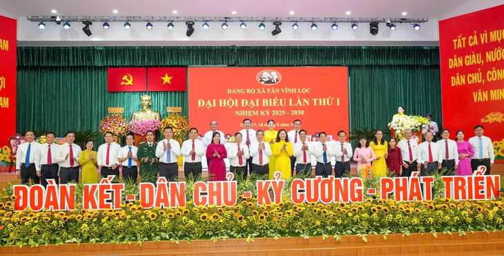Ông Nguyễn Phước Lộc: Xã Tân Vĩnh Lộc cần phát huy lợi thế phát triển đa dạng, đa chiều - Ảnh 1.