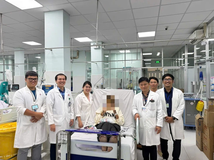 Bệnh nhân trẻ ngưng tim phổi vì thuốc lá điện tử, dừng kiểu hút thuốc này càng sớm càng tốt - Ảnh 2.