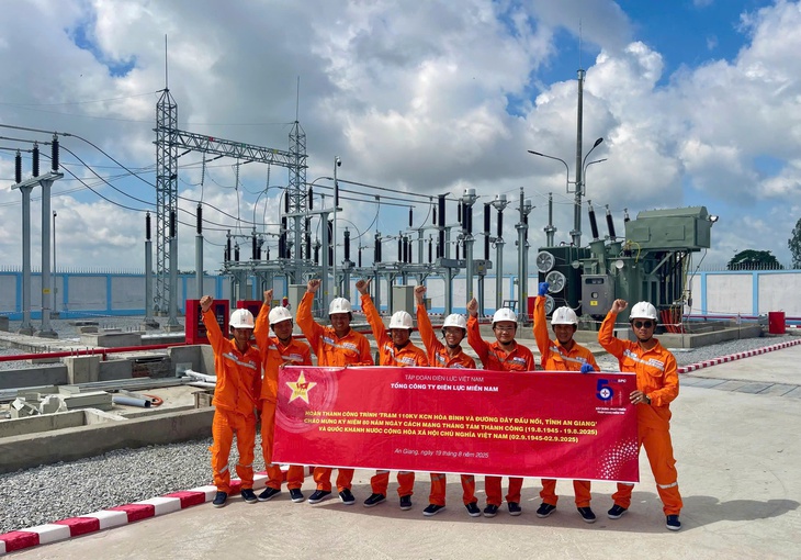 Điện lực miền Nam hoàn thành hai công trình trọng điểm chào mừng Quốc khánh - Ảnh 4.