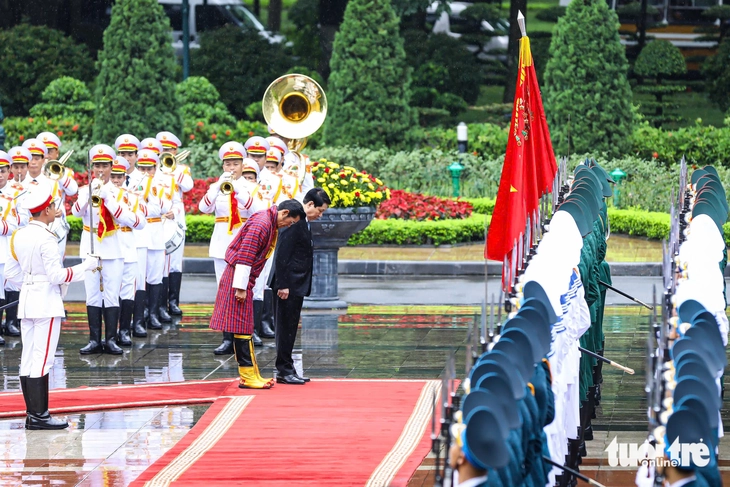 Chủ tịch nước Lương Cường đón Quốc vương Bhutan - Ảnh 4.