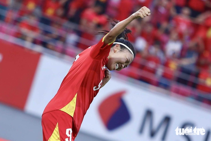 huỳnh như - Ảnh 1.