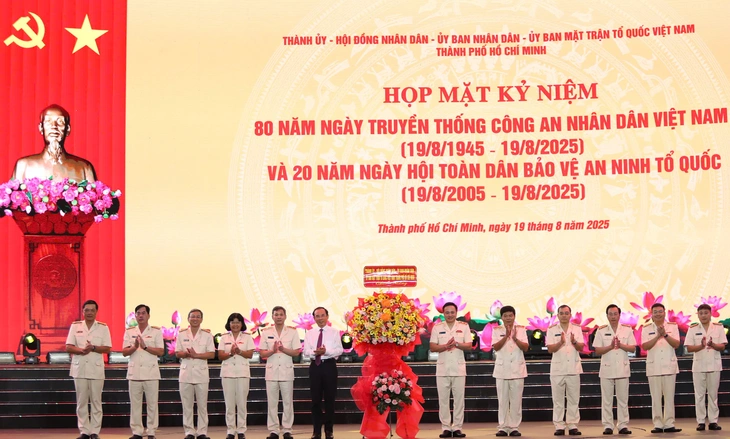 Công an TP.HCM - Ảnh 1.