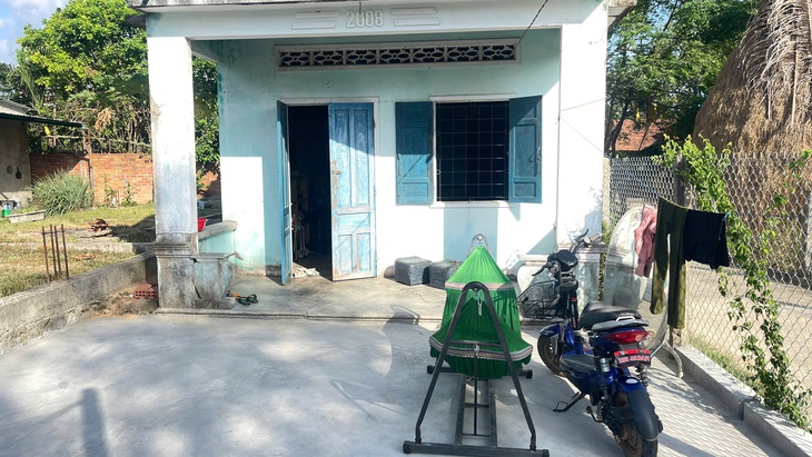Một phụ nữ chết trong nhà với vết thương trên đầu- Ảnh 1. Một phụ nữ chết trong nhà với vết thương trên đầu - Ảnh 1.