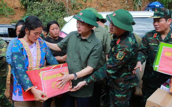 Bộ Công an biểu dương Công an Sơn La ứng phó hiệu quả mưa lũ, cứu dân kịp thời - Ảnh 6.