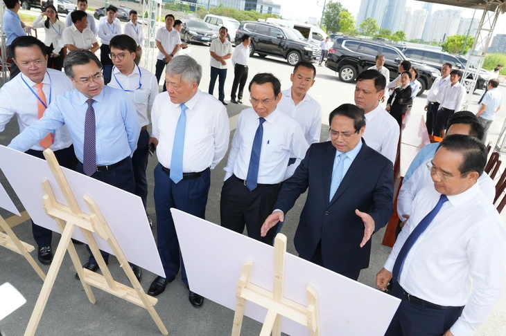 Thủ tướng Phạm Minh Chính: 'Trung tâm tài chính đã nói là làm, đã làm phải thành công' - Ảnh 1.