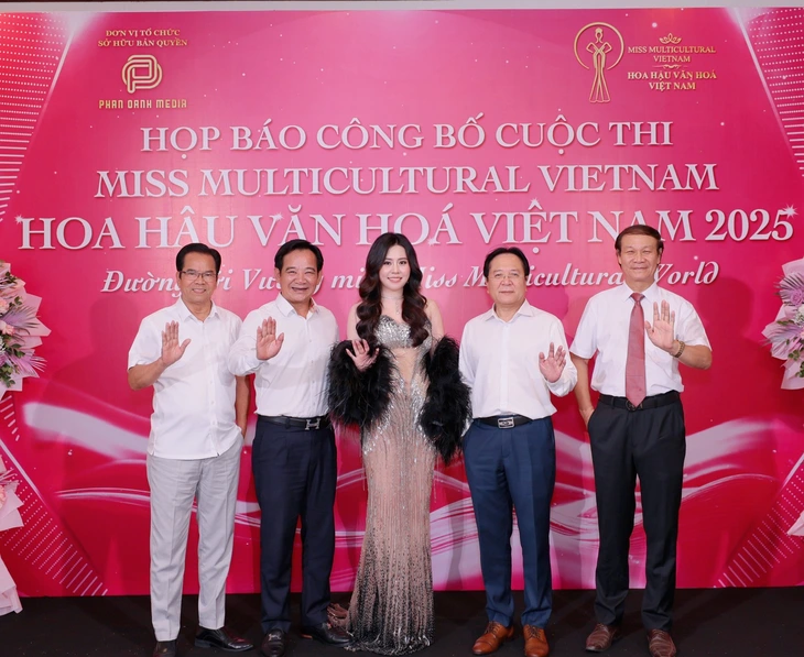 Hoa hậu Văn hóa Việt Nam - Ảnh 1.