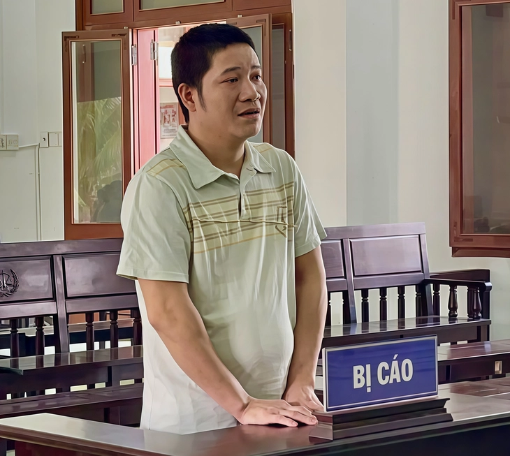 tàng trữ trái phép - Ảnh 1.