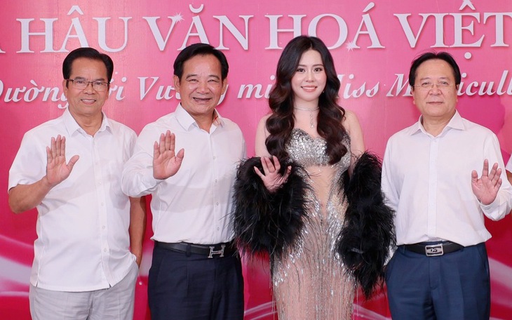 Lần đầu tiên mang hai cuộc thi hoa hậu văn hóa vào Nhà hát Hồ Gươm - Ảnh 4.