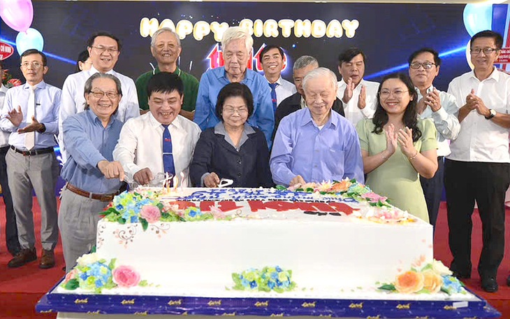 Nhìn con đường kinh tế báo chí từ Tuổi Trẻ - Kỳ 6: Tuổi Trẻ với báo chí tự chủ tài chính - Ảnh 3.