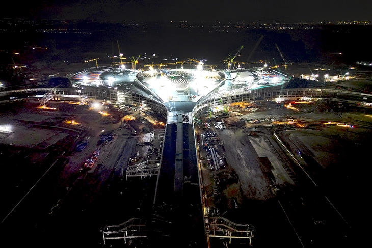 Sân bay Long Thành: giữa năm 2026 sẽ khai thác thương mại - Ảnh 1.