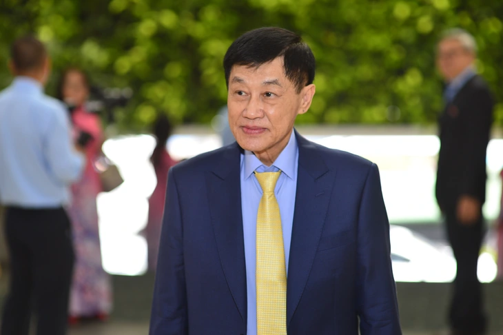 Bộ Nội vụ lấy ý kiến nhân dân về việc tặng danh hiệu Anh hùng Lao động cho ông Johnathan Hạnh Nguyễn