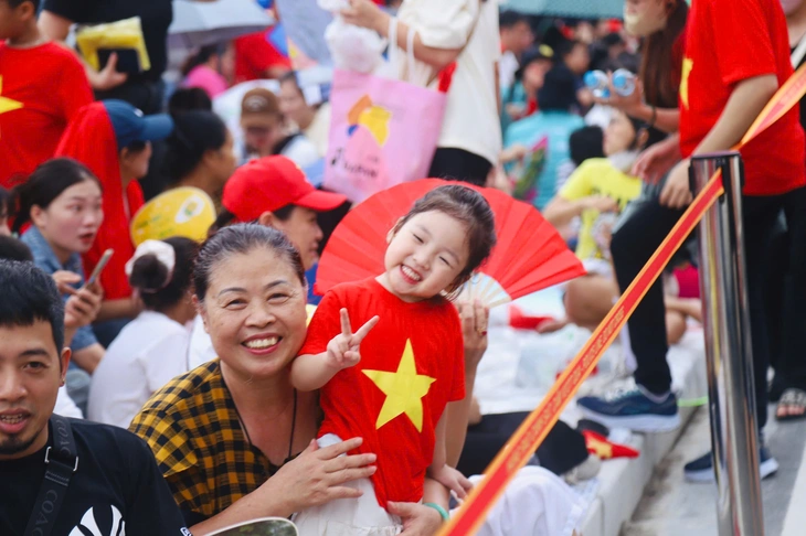 diễu binh - Ảnh 4.
