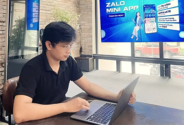 Ứng dụng nhỏ tích hợp nhiều món cho doanh nghiệp - Ảnh 1. mini AI - Ảnh 1.