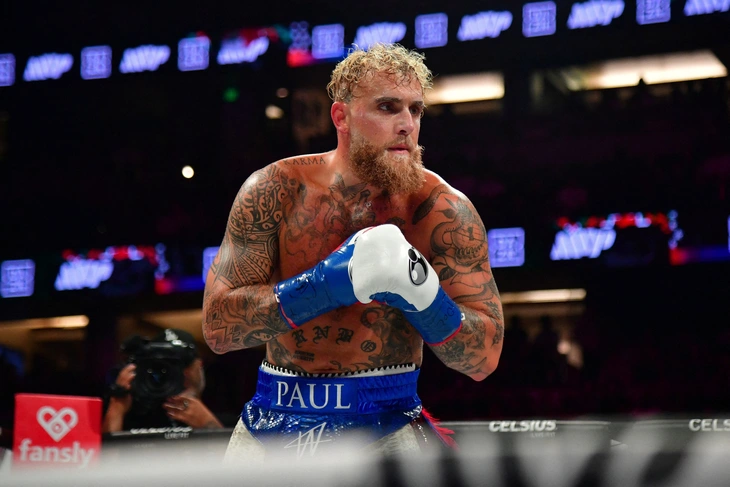 Đối thủ tiếp theo của YouTuber Jake Paul là nhà vô địch bất bại - Ảnh 1.