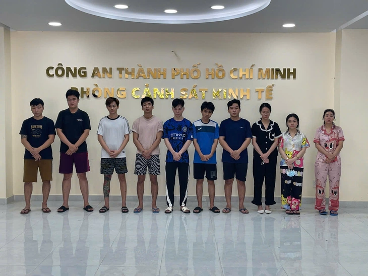 bóng cười - Ảnh 2.