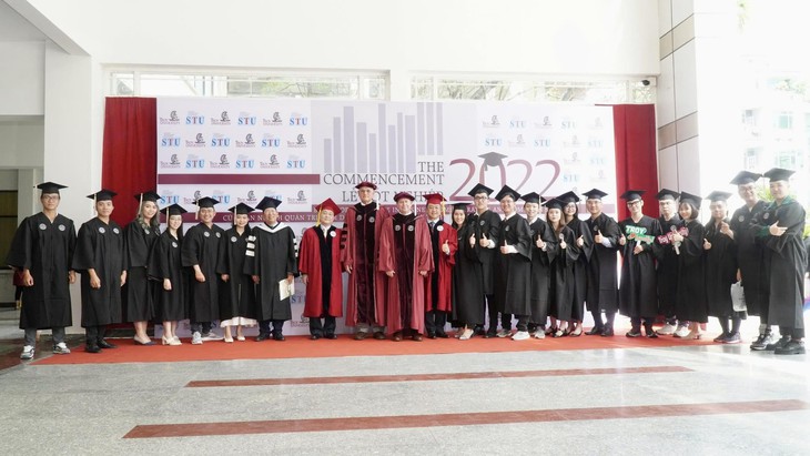 Trường đại học Công nghệ Sài Gòn: 30 năm đào tạo, hội nhập - Ảnh 3.