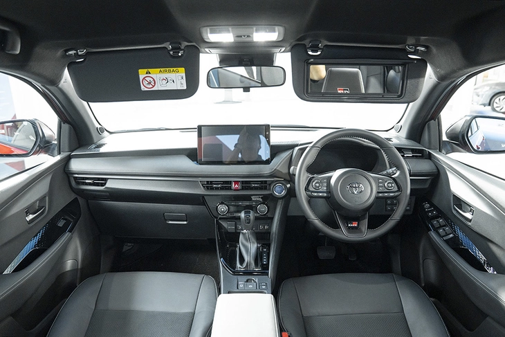 Toyota Vios hybrid ra mắt ĐNÁ: Chung động cơ Yaris Cross HEV, mạnh 110 mã lực, giá quy đổi từ 580 triệu- Ảnh 5. Toyota Vios - Ảnh 8.