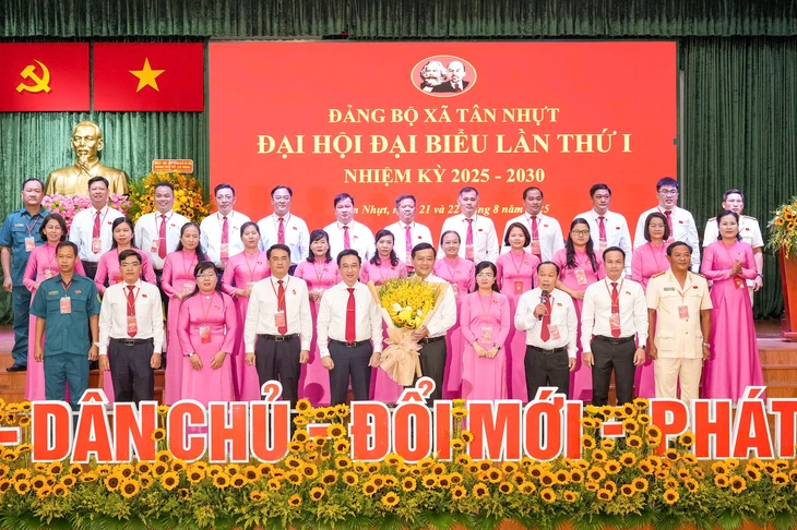 Xã Tân Nhựt phấn đấu chỉnh trang đô thị, phát triển du lịch sinh thái - Ảnh 2.