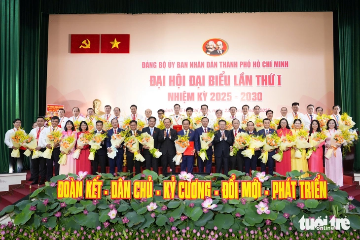 Ông Nguyễn Văn Được làm bí thư Đảng ủy UBND TP.HCM nhiệm kỳ 2025-2030 - Ảnh 2.