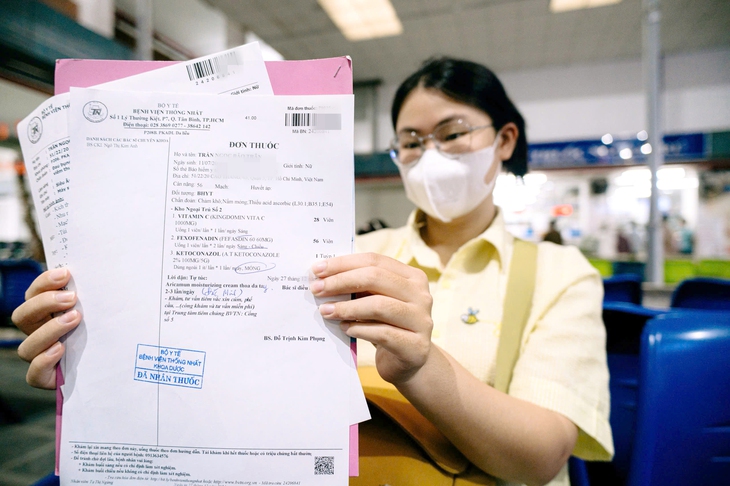 Đơn thuốc điện tử: Lợi cả đôi đường! - Ảnh 1. Đơn thuốc - Ảnh 1.