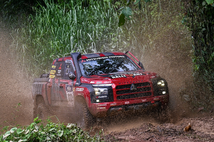 Mitsubishi Triton - Ảnh 3.