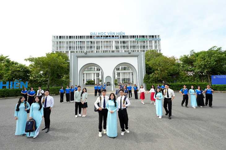 đại Học Văn Hiến - Ảnh 4.