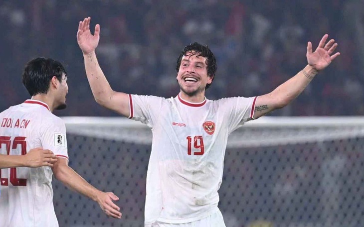 Tuyển thủ Indonesia làm nên lịch sử ở Bundesliga - Ảnh 2.