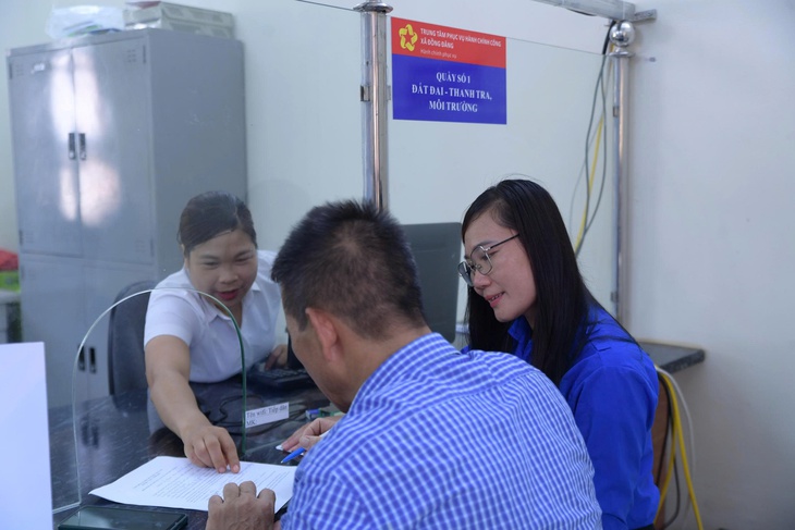 Công chức, viên chức trẻ làm tình nguyện ở biên giới - Ảnh 3.