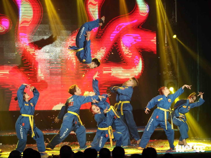 Chiêm ngưỡng tuyệt kỹ Vovinam 'se duyên' với âm nhạc - Ảnh 2.