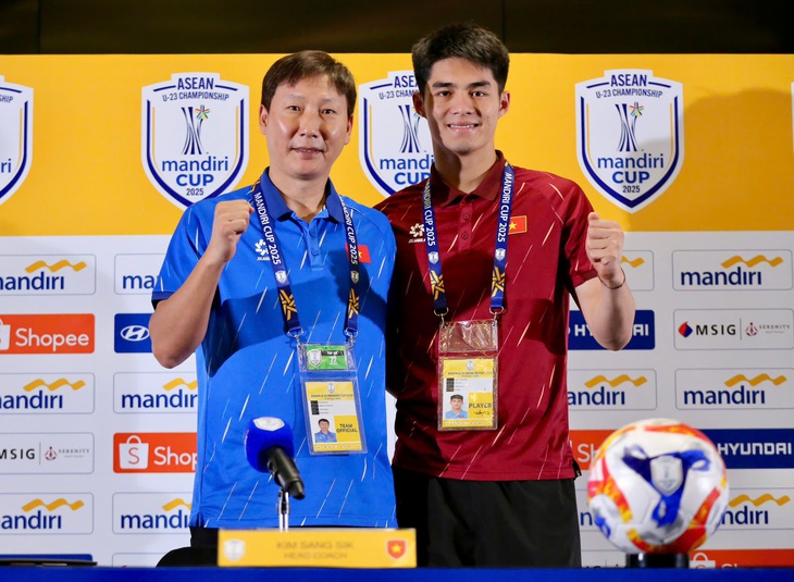 Thủ môn Trung Kiên - biểu tượng mới của CLB Hoàng Anh Gia Lai  - Ảnh 2.