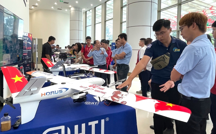 Bộ trưởng Lương Tam Quang nói về việc ứng phó tội phạm, tình huống nguy hiểm về an ninh mạng - Ảnh 2.