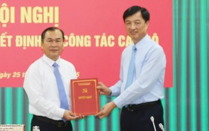 PGS.TS Nguyễn Mạnh Hùng giữ chức Phó giám đốc Học viện Chính trị quốc gia Hồ Chí Minh - Ảnh 2.