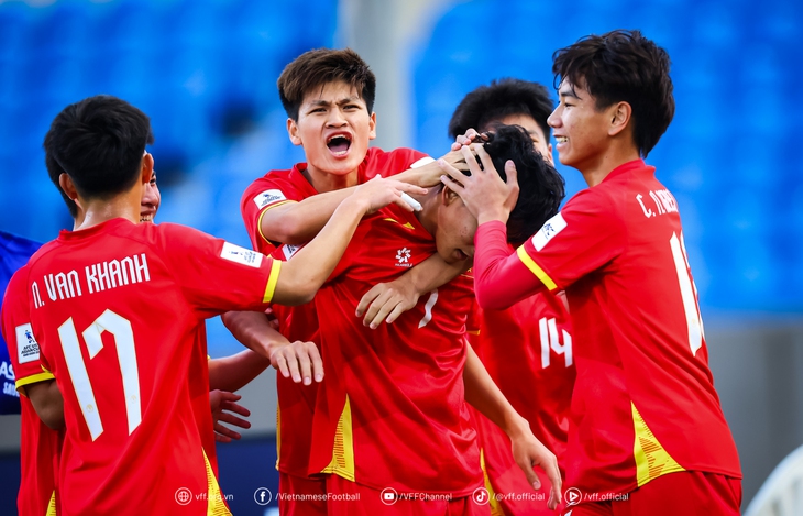 Lập đội dự tuyển U18 Việt Nam đá giải giao hữu ở Hàn Quốc - Ảnh 1.