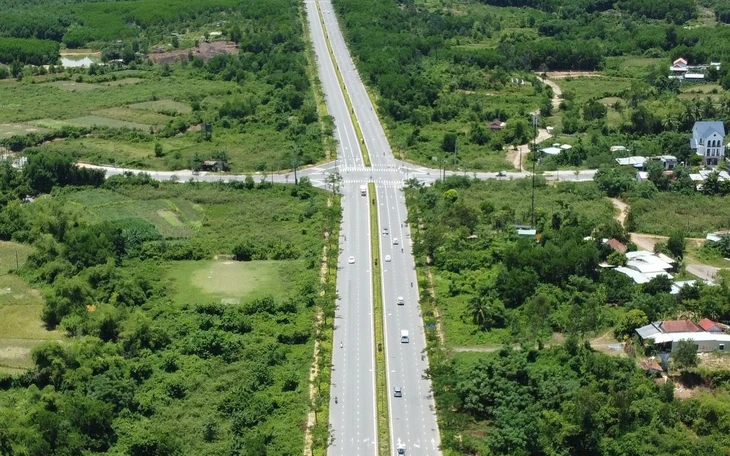 Ngắm khu đất ‘kim cương’ của siêu dự án gần 80.000 tỉ, có tòa tháp cao nhất miền Trung - Ảnh 11.