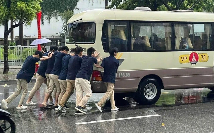 Vẻ ngoài bất ngờ của nữ võ sĩ MMA ẩn sau lớp 'áo ninja' đang hot - Ảnh 6.