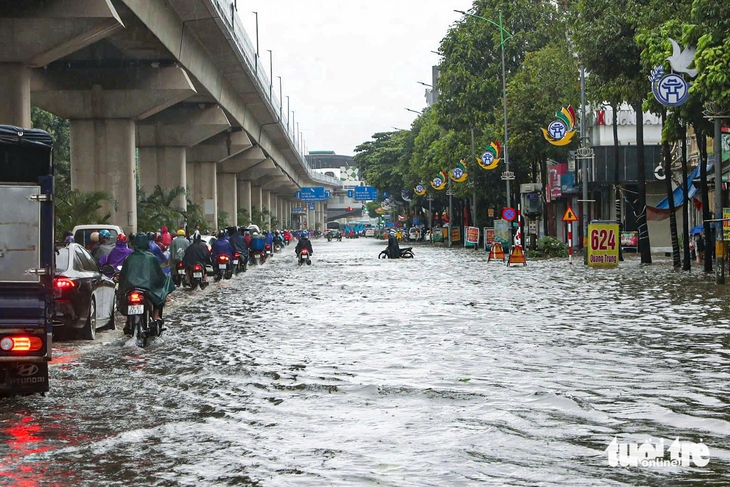 mưa lớn - Ảnh 2.