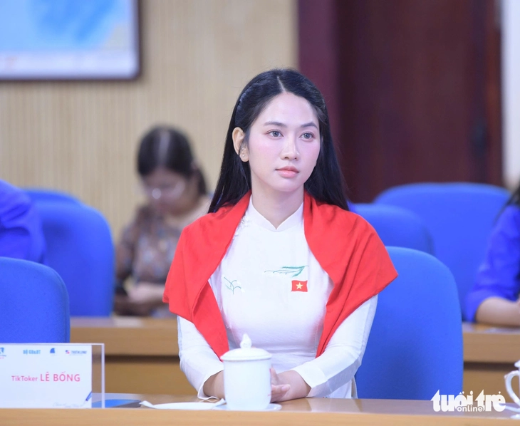 H'Hen Niê - Ảnh 4.