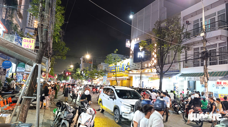 cướp tiệm vàng - Ảnh 2.