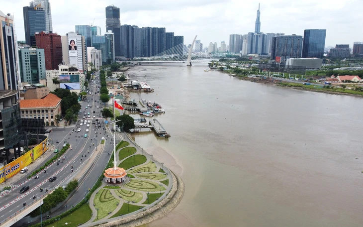 Kiến nghị bỏ quy hoạch cấp tỉnh và xã, thiết lập thu phí nhà đất - Ảnh 2.