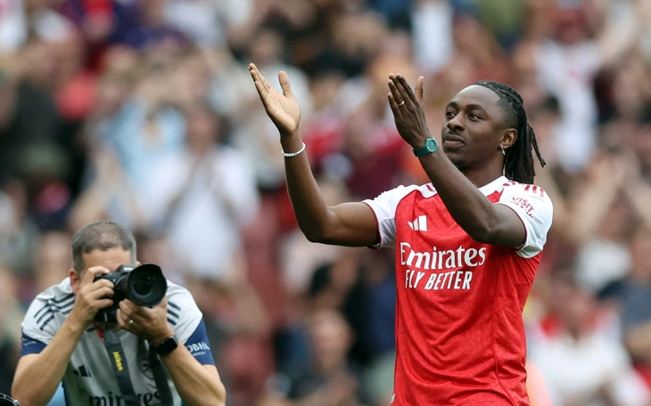 Ngôi sao Arsenal đánh bại Carlsen trong 1 ván cờ vua - Ảnh 3.