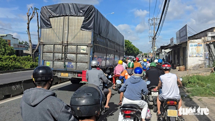 cấm xe tải - Ảnh 1.