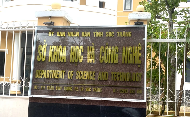 Nhiều cán bộ ở Cần Thơ xin nghỉ hưu trước tuổi, người nhận cao nhất trên 3 tỉ đồng - Ảnh 1.