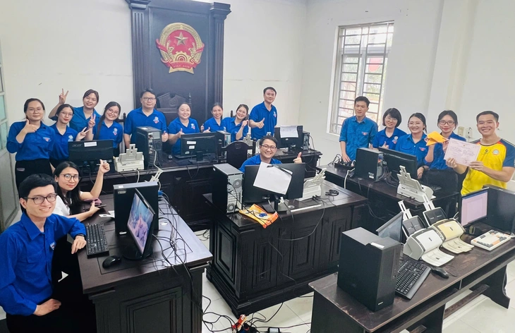 Tòa án 2 cấp TP.HCM số hóa ‘thần tốc’ 317.000 hồ sơ hôn nhân trong 15 năm - Ảnh 1.