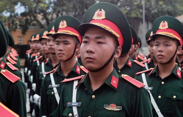 diễu binh - Ảnh 1.
