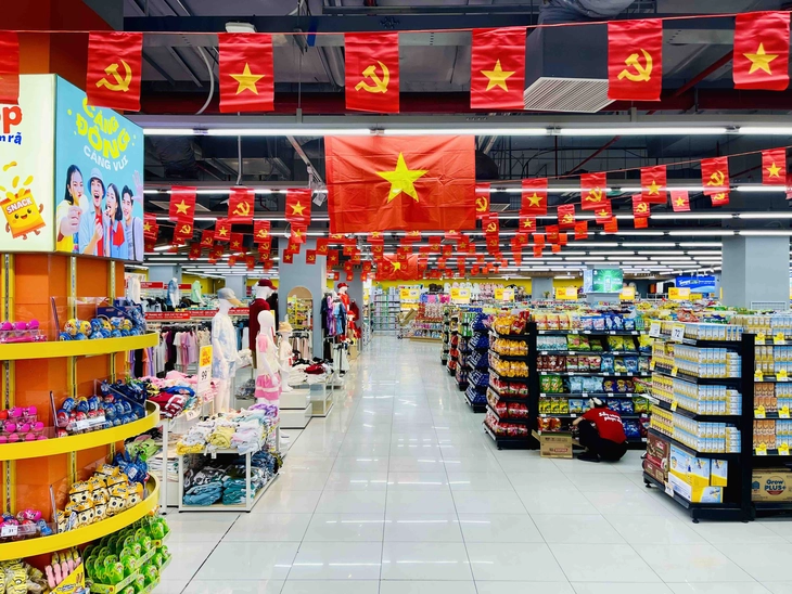 Gần 4.200 siêu thị Việt ưu đãi lớn mừng Quốc khánh - Ảnh 1.