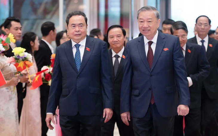 Tổng Bí thư Tô Lâm: Quốc hội phải dám mở đường, dám sửa đường, dám quyết định những vấn đề khó - Ảnh 6.