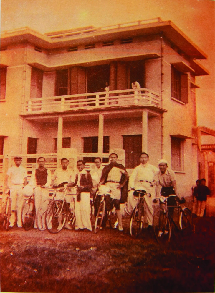 80 năm những bài ca ái quốc: Thời cuộc và tâm thế nghệ sĩ - Ảnh 2.
