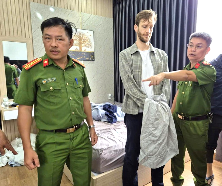 cướp tiệm vàng - Ảnh 3.