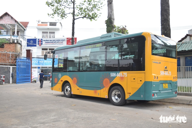 xe buýt - Ảnh 1.